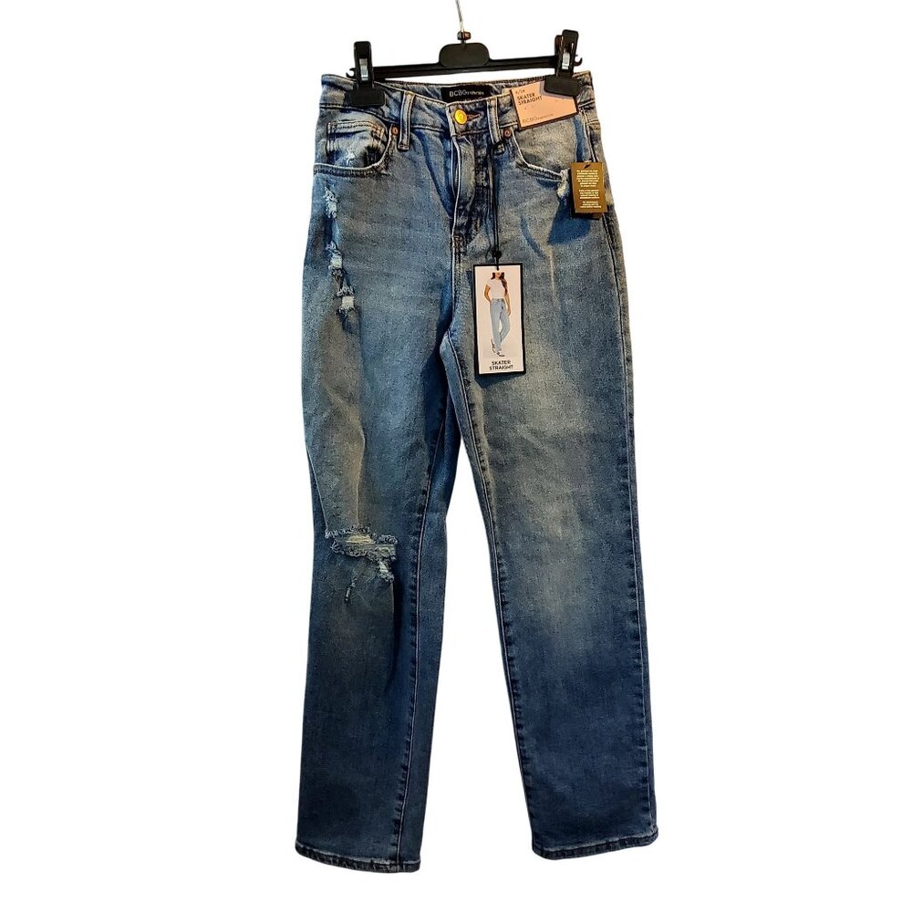 BCBGeneration Classic 5pocket style Straight FitDistressed Light Wash Jeans 0/24